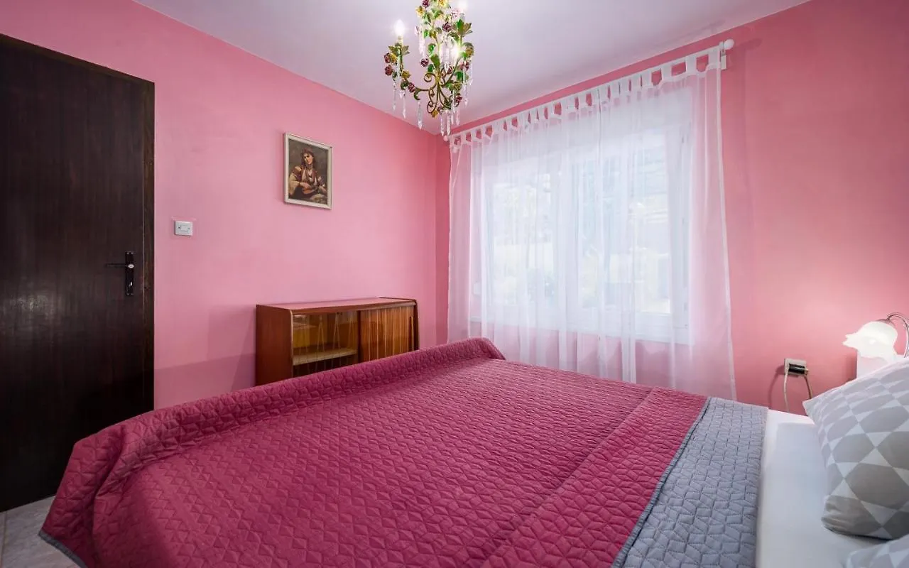 Apartment Crveni Umag