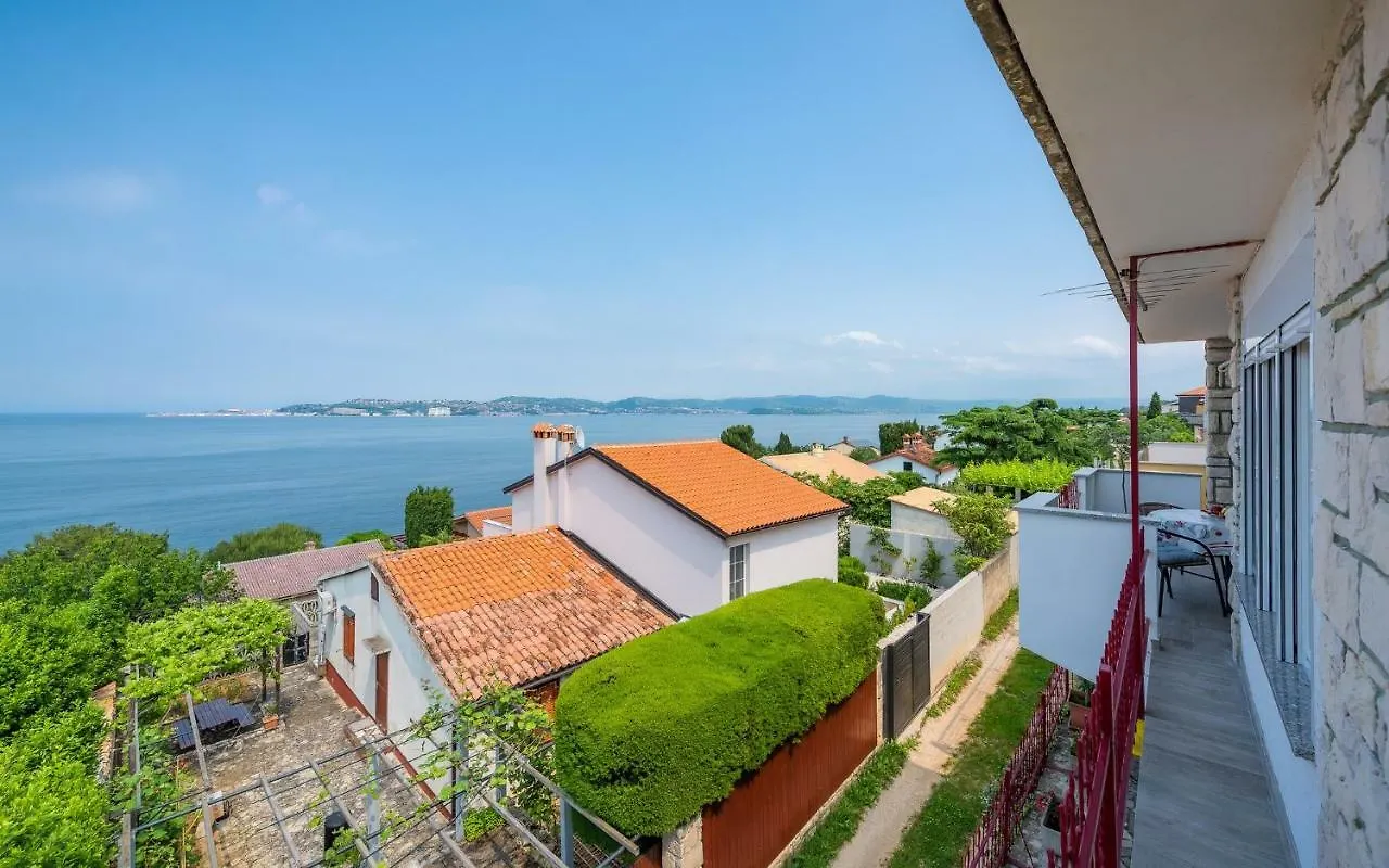 Apartment Crveni Umag